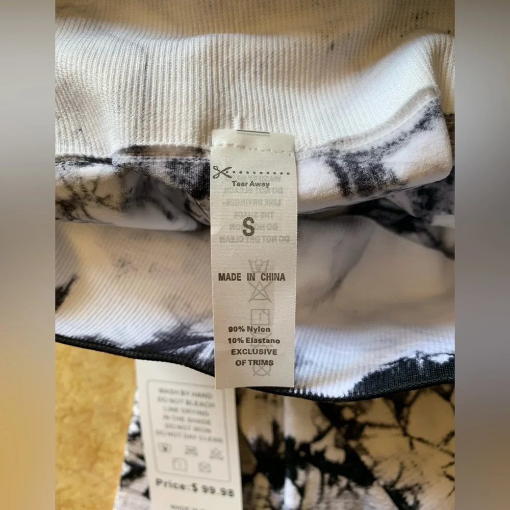 LISM WEAR Athletic Wear women leggings size Small - Picture 5 of 6